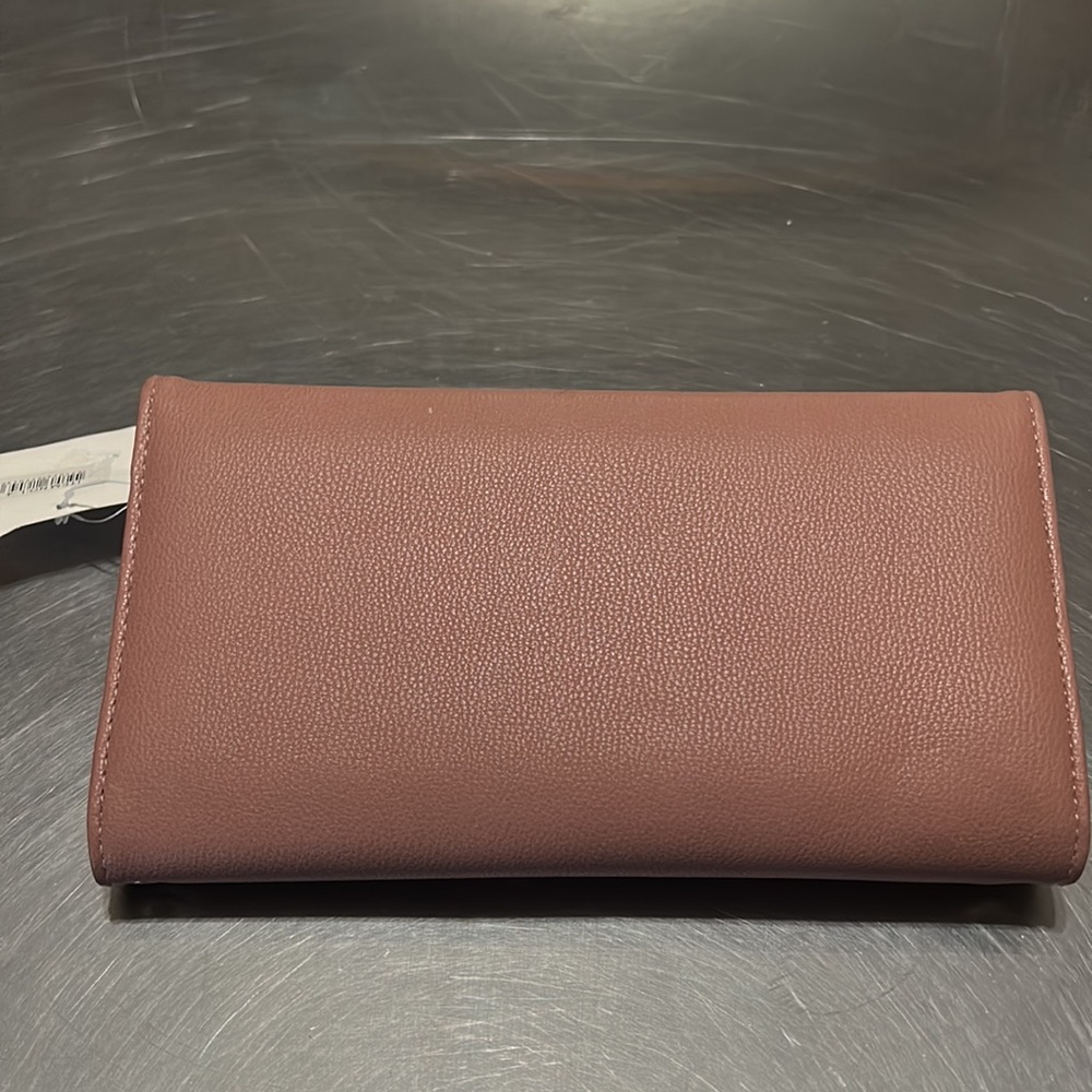 NWT Lovely Organizer Wallet with Wrist and Shoulder Strap - Picture 2 of 5